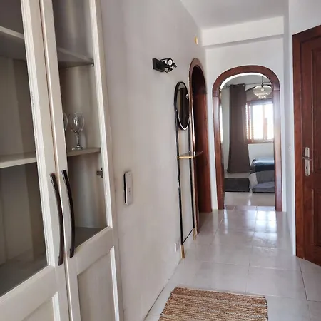 Penthouse Views 公寓 *