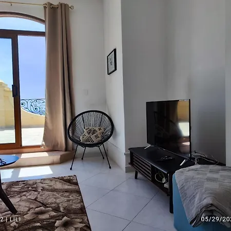Penthouse Views * Nadur
