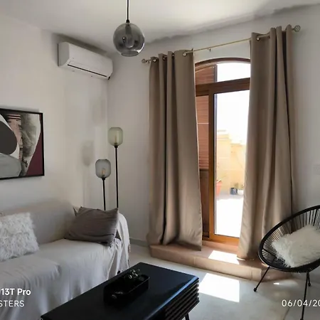 Penthouse Views * Nadur