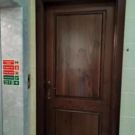 Penthouse Views 公寓 纳杜尔