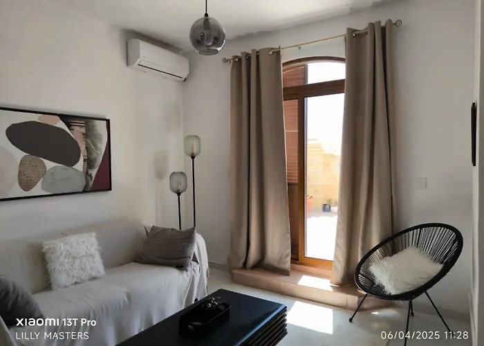 Penthouse Views * Nadur