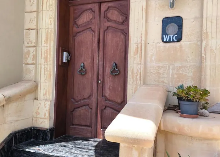 Penthouse Views Apartament